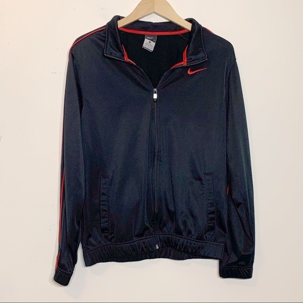 EUC Nike zip front black and red athletic jacket Small